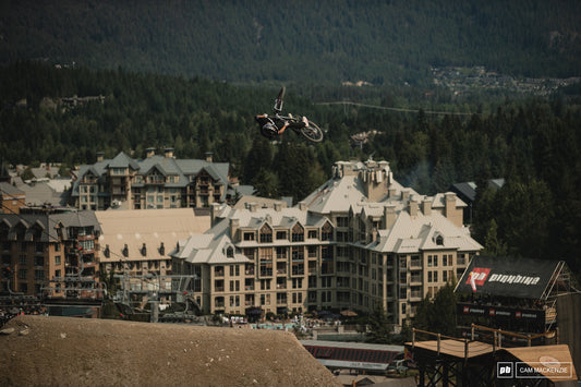 Torquato Testa: Un Anno Dopo il Grande Infortunio, un Ritorno Trionfale a Whistler